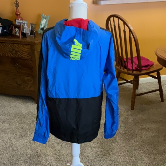 Puma Men’s Size Small Wind Cell Hooded Training Jacket, Great Condition! - Picture 3 of 11